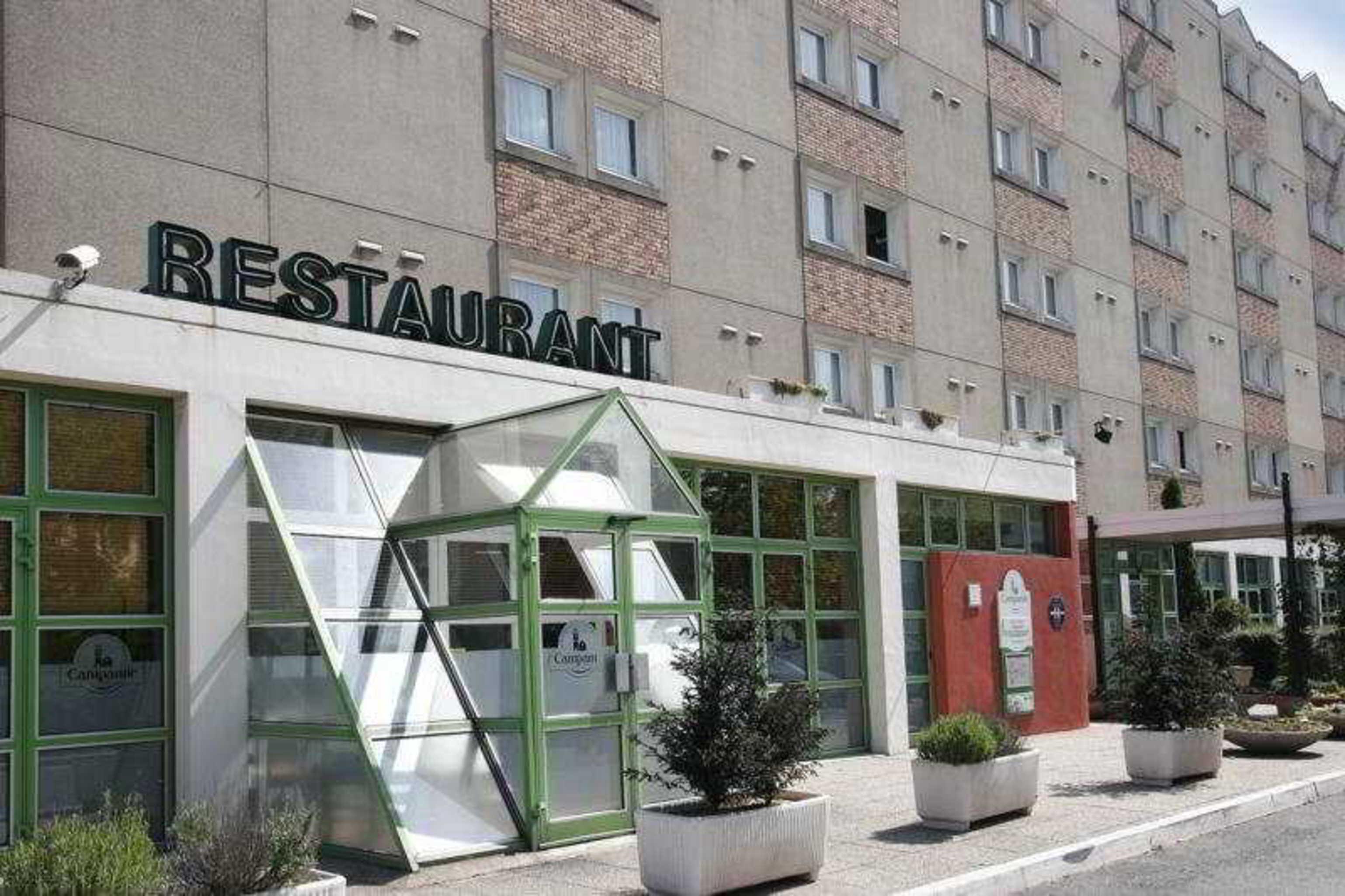 Campanile Paris Est Bobigny Hotel Exterior photo